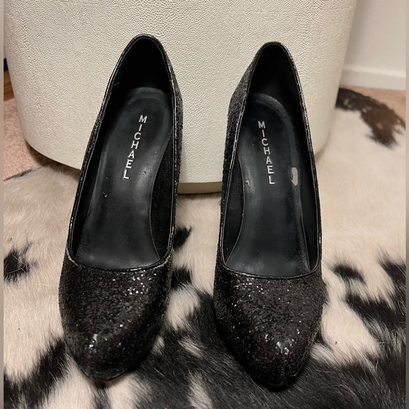 Michael Black Glitter triangle point toe heels - Picture 1 of 11